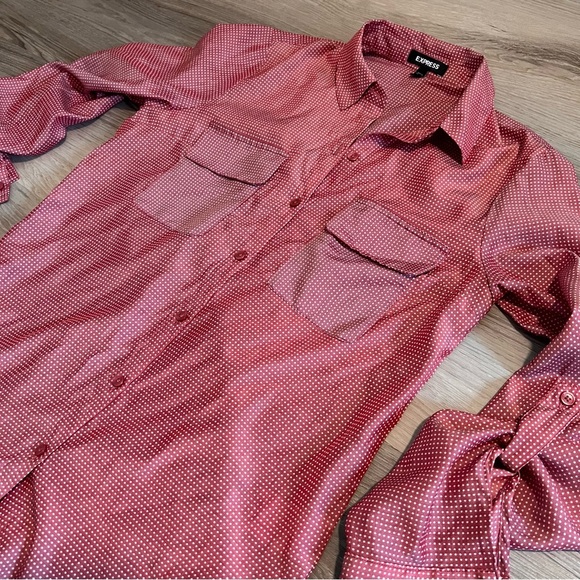 Express Women’s Red and White Polka Dot Button-Up Shirt Size XS - Picture 3 of 6